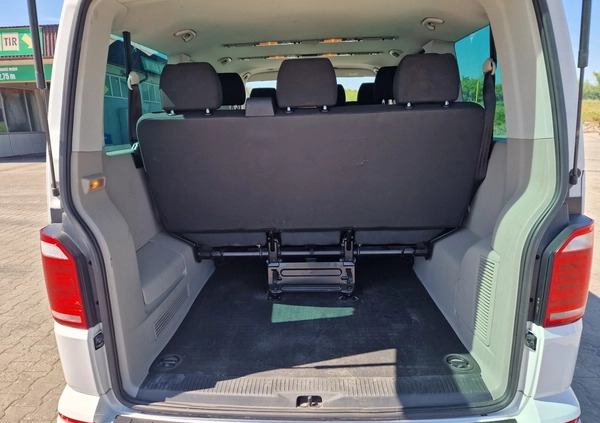Volkswagen Caravelle cena 129000 przebieg: 134000, rok produkcji 2017 z Działdowo małe 154